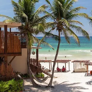 5* Hotell La Zebra Tulum, A Small Luxury